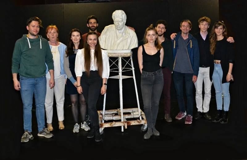 Szurcsík Ádám, Szabó Ágnes igazgató, Rácz Renáta, Szűcs Laura, Kisari Zalán, Hermányi Mariann, Sikó Koppány, Ladányi Tamás, Hajdú László rendező, Kovács Vecei Fanni